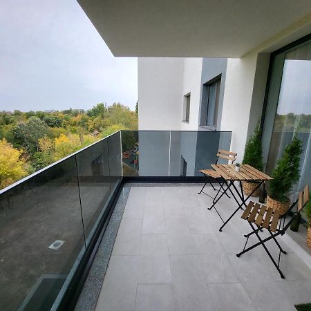 Green Tam - Nature Heaven - Private Parking Bucareste Exterior foto